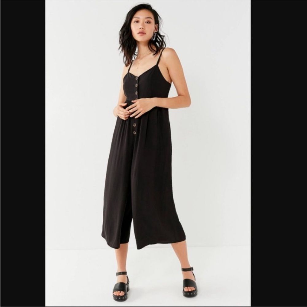 Urban outfitters black Jumpsuit M